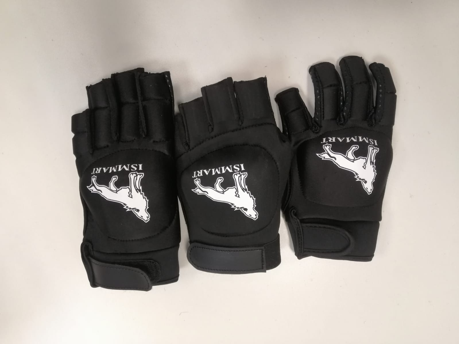 ہاکی کے دستانے نارمل