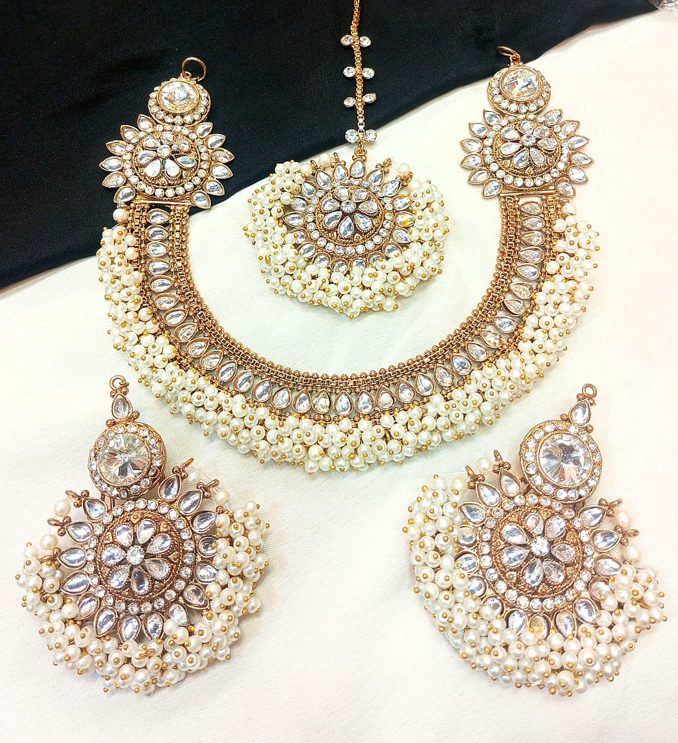 Necklace Set Gajra Design