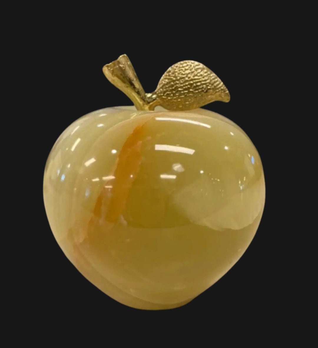 Marble Apple Home Decoration Item, show piece for room, office, dinning  and study tables, beautiful paper weight